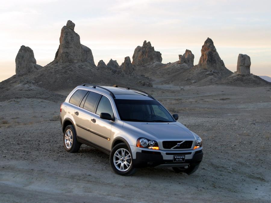  Volvo XC90 2002 года  (US) (фото 6 из 12)